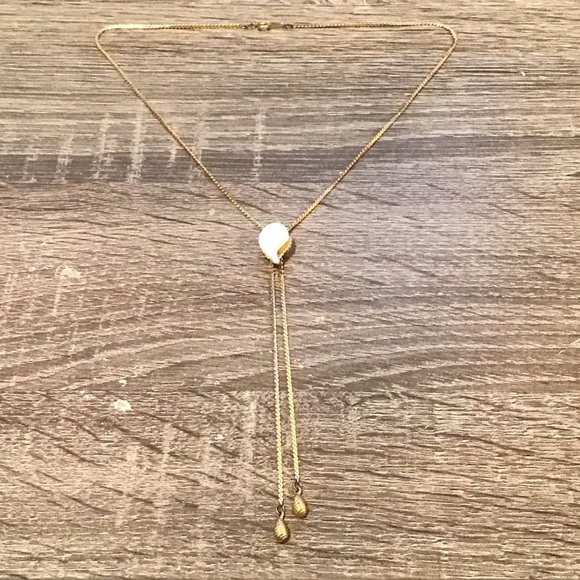 Avon Jewelry Vintage Avon Gold Tone Seashell Adjustable Lariat